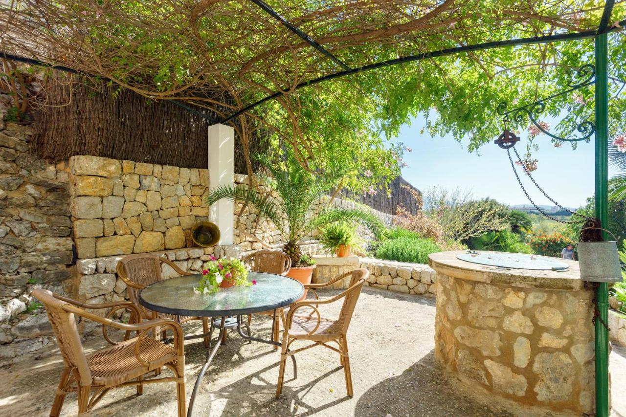 Villa Boquer Petit - Piedra פורט דה פולנסה חדר תמונה